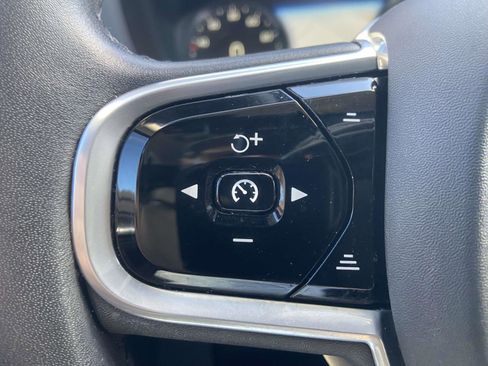 Used 2019 Volvo XC60 T8 Inscription w/ Advanced Package image 23