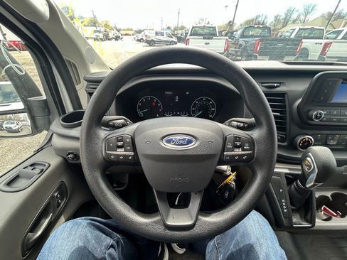 Used 2024 Ford Transit 250 Low Roof w/ Exterior Upgrade Package RWD image 18
