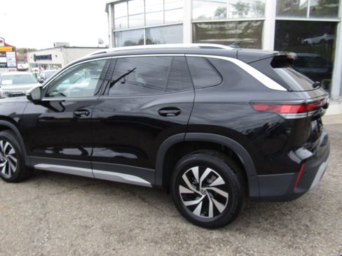 New 2026 Volkswagen Tiguan S AWD/4WD image 2