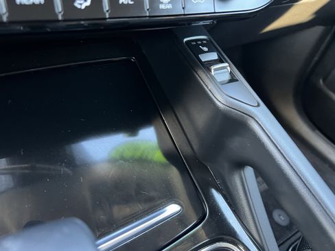 Certified 2023 Kia Telluride S image 32