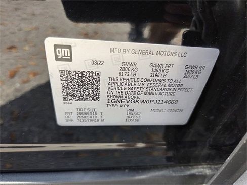 Used 2023 Chevrolet Traverse LT image 24