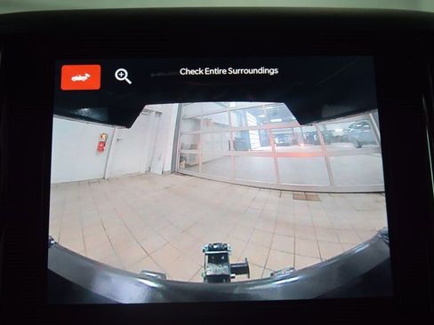 Used 2025 RAM 5500 Tradesman w/ Safety Group image 39