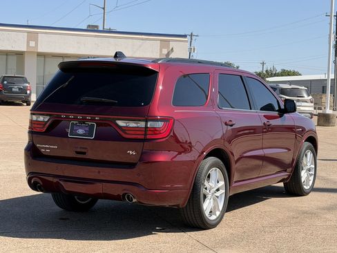 Used 2024 Dodge Durango R/T RWD image 4