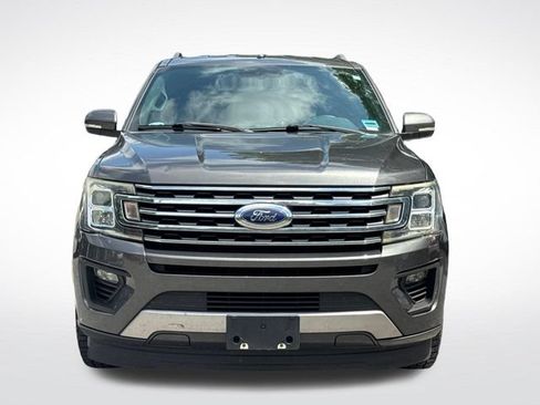 Used 2018 Ford Expedition XLT w/ Equipment Group 201A RWD image 10