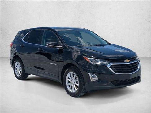 Used 2018 Chevrolet Equinox LT FWD image 3