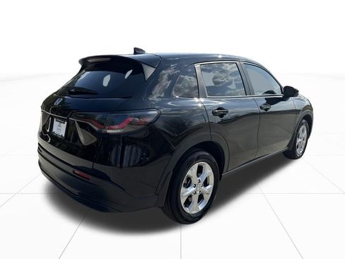 Certified 2025 Honda HR-V LX image 7