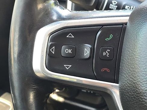 Used 2019 RAM 1500 Laramie AWD/4WD image 41