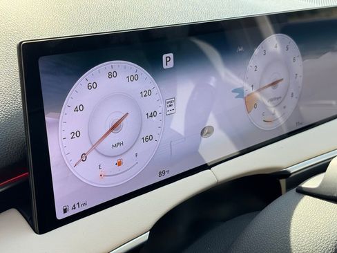 New 2026 Genesis GV70 2.5T Advanced AWD/4WD image 21