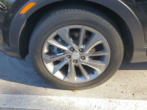 Used 2023 Buick Encore GX Essence w/ Experience Buick Package image 4