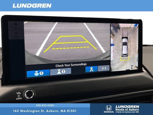 New 2026 Honda Pilot Touring image 13