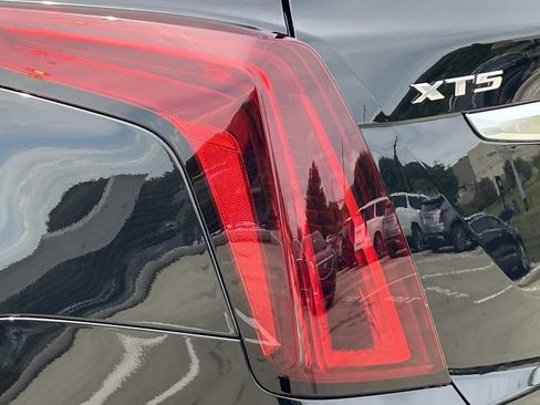 New 2025 Cadillac XT5 Premium Luxury image 10