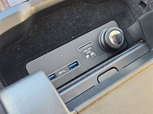 Used 2019 Land Rover Range Rover Sport Supercharged image 19