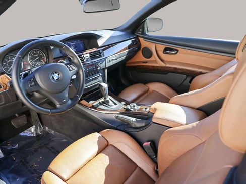 Used 2012 BMW 335i Convertible RWD image 15