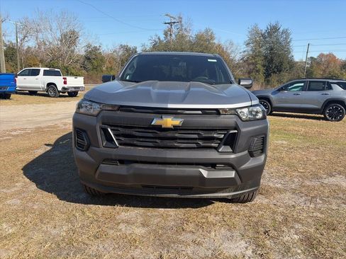 New 2026 Chevrolet Colorado W/T w/ WT Convenience Package II image 3