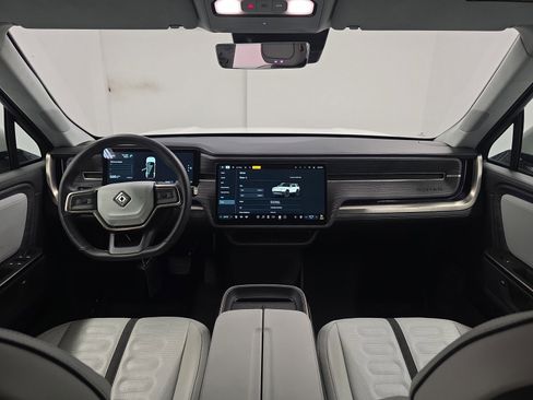 Used 2025 Rivian R1S Adventure AWD/4WD image 27