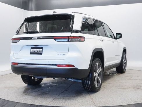 New 2026 Jeep Grand Cherokee Limited AWD/4WD image 8