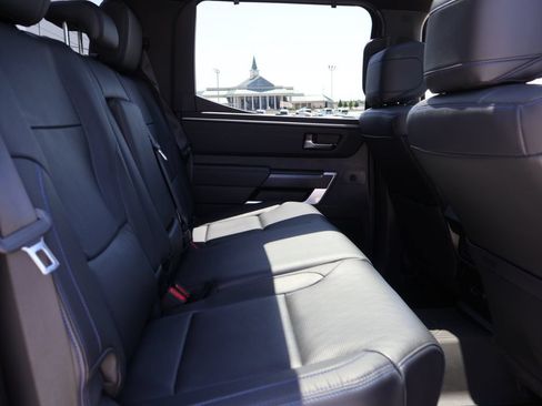 Used 2023 Toyota Tundra Platinum AWD/4WD image 12