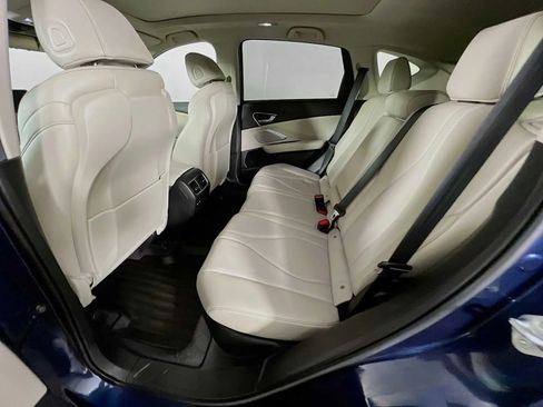 Used 2025 Acura RDX SH-AWD w/ Technology Package image 25