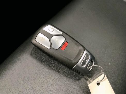 Used 2025 Audi Q5 2.0T Premium Plus w/ Premium Plus Package image 18