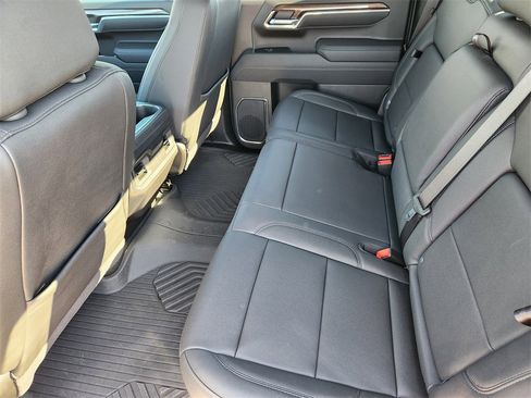 Certified 2025 Chevrolet Silverado 1500 LT Trail Boss w/ Convenience Package II image 30