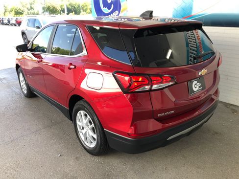 Used 2022 Chevrolet Equinox LT FWD image 6