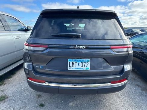 Used 2024 Jeep Grand Cherokee Limited 4xe AWD/4WD image 6