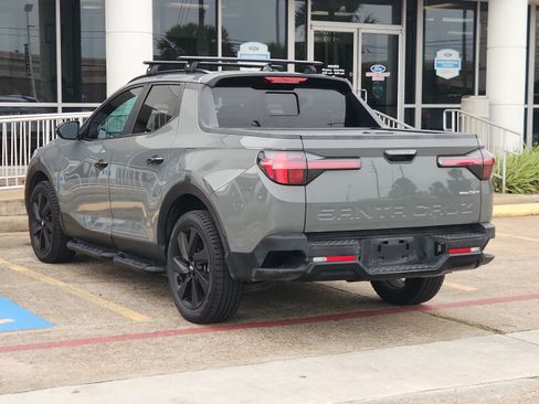 Used 2023 Hyundai Santa Cruz Night AWD/4WD image 3