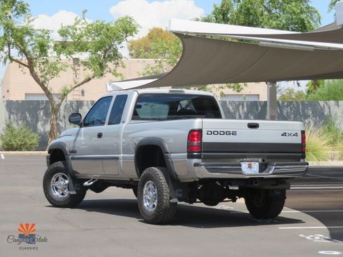 Used 2000 Dodge Ram 2500 Truck 4x4 Quad Cab image 4