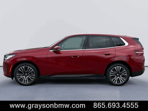 Used 2025 BMW X3 xDrive30i w/ Premium Package image 6