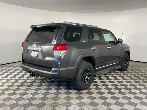 Used 2010 Toyota 4Runner SR5 AWD/4WD image 18