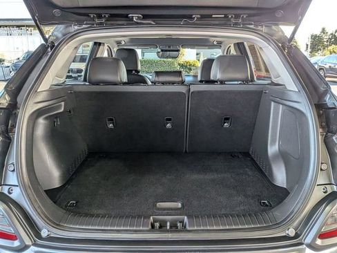 Used 2020 Hyundai Kona Limited image 32