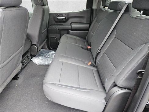 New 2026 Chevrolet Silverado 1500 Custom Trail Boss w/ LPO, Dark Essentials Package image 15