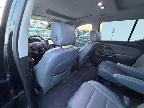 Used 2020 Chevrolet Traverse Premier w/ LPO, Floor Liner Package AWD/4WD image 14
