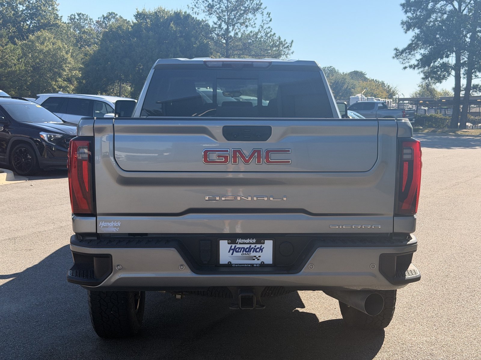 Used 2024 GMC Sierra 3500 Denali w/ Denali Reserve Package AWD/4WD image 11