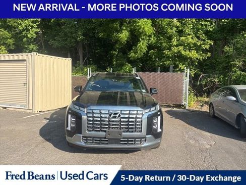Used 2024 Hyundai Palisade Calligraphy AWD/4WD image 2