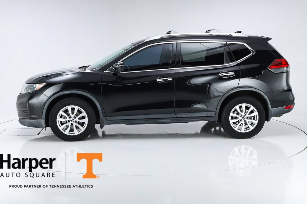 Used 2017 Nissan Rogue SV w/ SV Premium Package FWD image 38