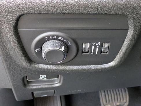 New 2026 Jeep Grand Cherokee Altitude AWD/4WD image 19