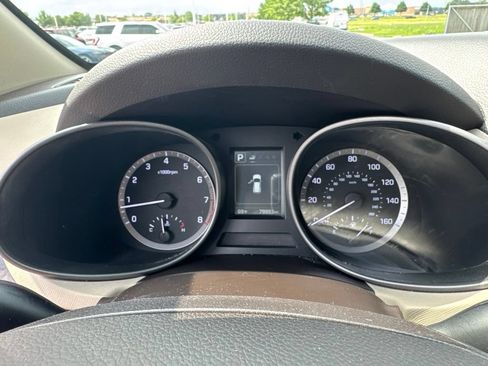 Used 2017 Hyundai Santa Fe Sport AWD/4WD image 12