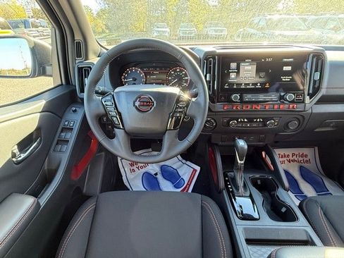 New 2025 Nissan Frontier PRO-4X image 20