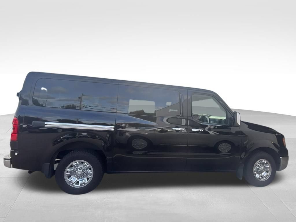 Used 2021 Nissan NV 3500 SL RWD image 8