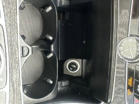 Used 2017 Mercedes-Benz C 300 4MATIC Sedan image 27