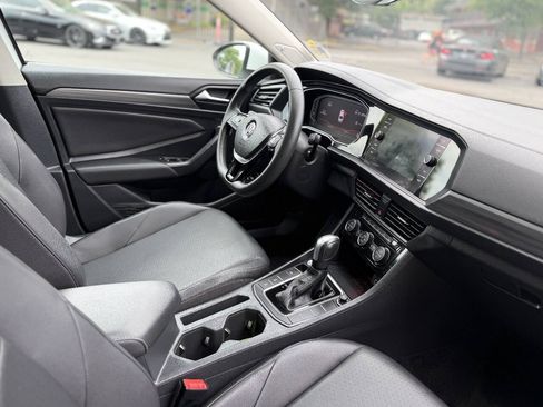 Used 2020 Volkswagen Jetta SEL FWD image 12
