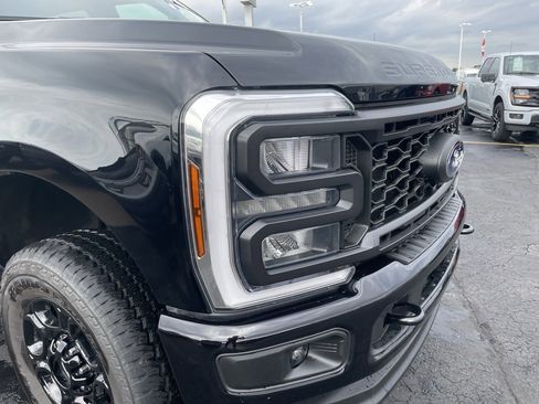 Used 2024 Ford F250 XL w/ STX Appearance Package image 34