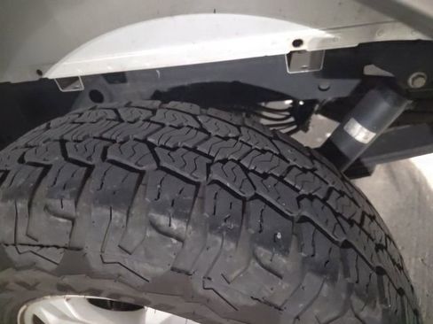 Used 2016 Ford F150 XLT image 11