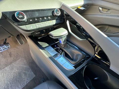 New 2026 Hyundai Elantra SEL Sport Premium FWD image 31