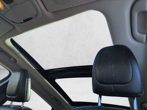 Used 2016 Jeep Cherokee Limited image 11