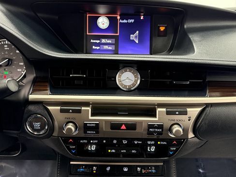Used 2018 Lexus ES 350 FWD image 20
