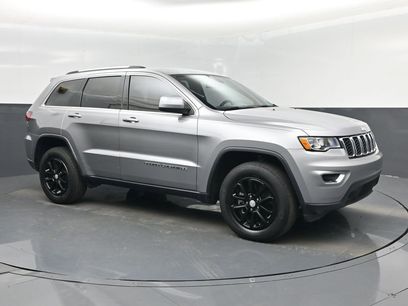 Used 2021 Jeep Grand Cherokee Laredo