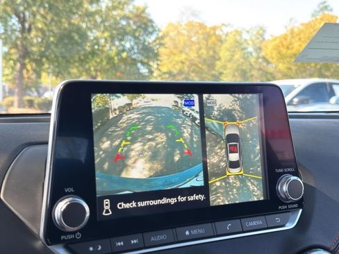 New 2025 Nissan Sentra SR image 26