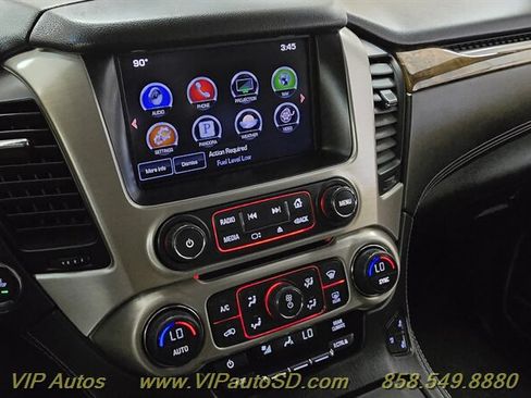 Used 2016 GMC Yukon Denali w/ Open Road Package AWD/4WD image 23